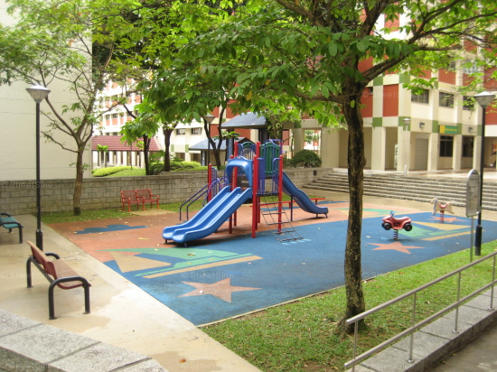 Blk 230 Bishan Street 23 (Bishan), HDB 4 Rooms #384992